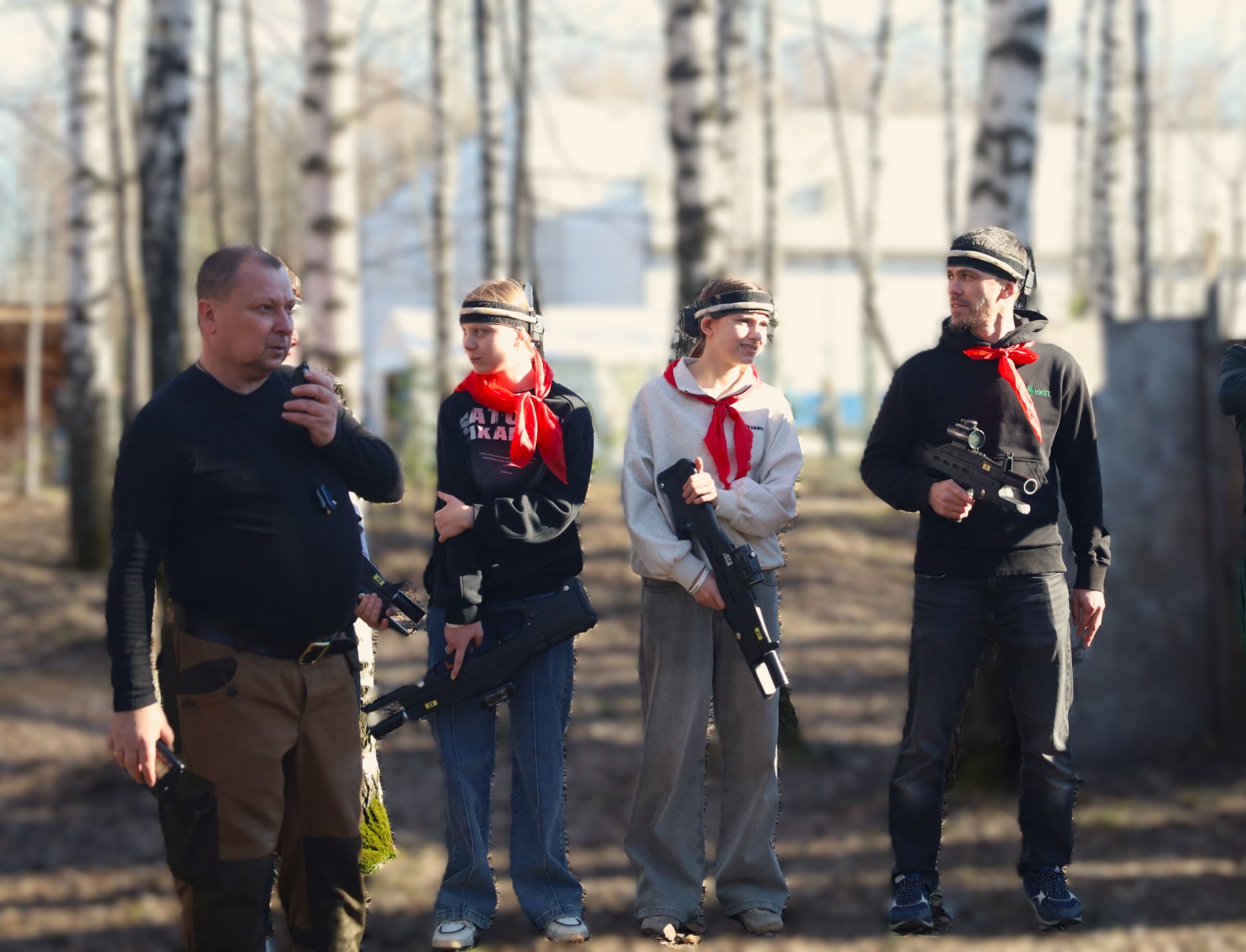 В Казани ветераны СВО и дети-сироты сразились в лазертаг «Защитники Отечества»