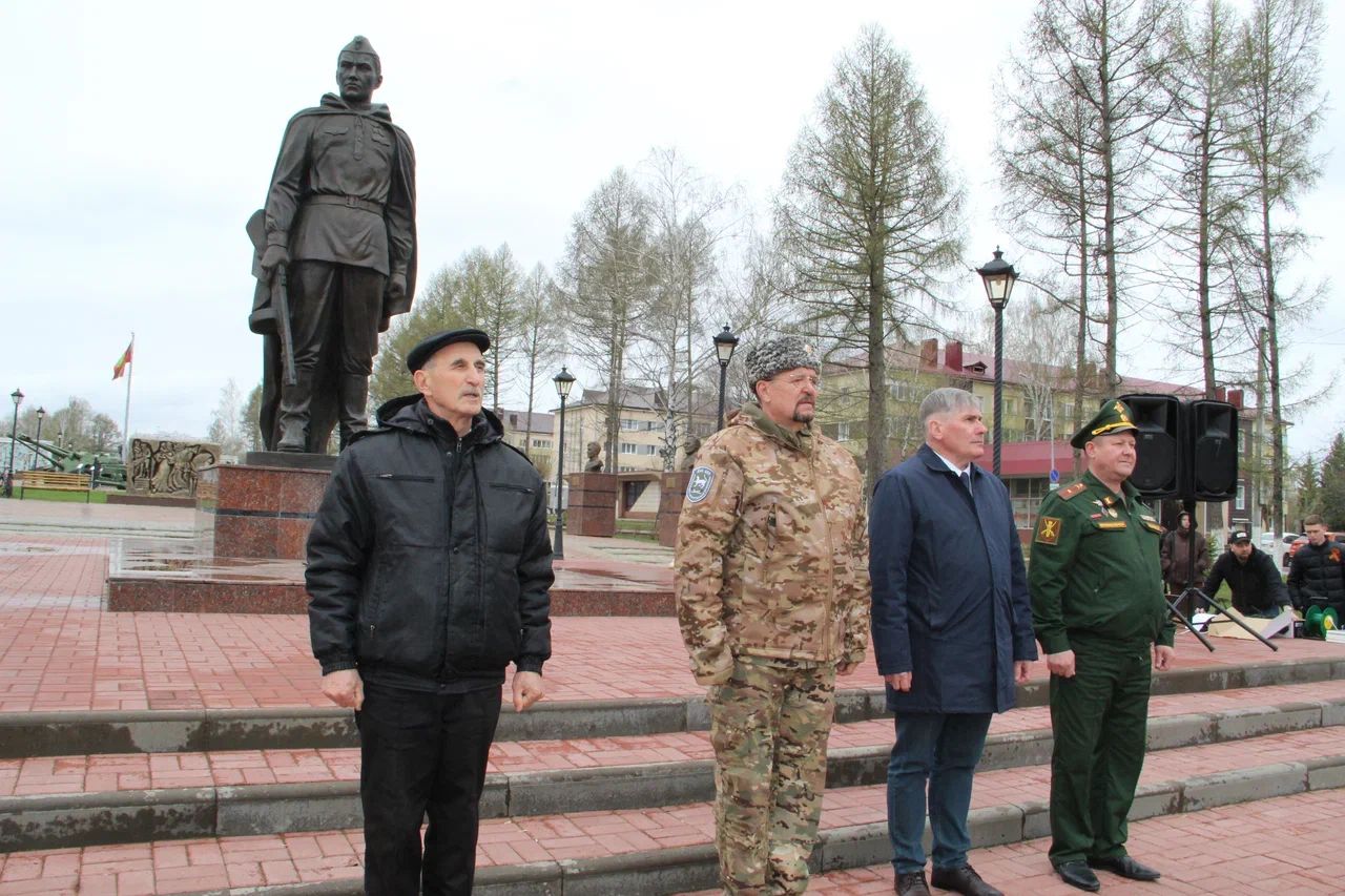 «Вахта Памяти-2026»: 35 заинских поисковиков отправились на раскопки в Волгоградскую область