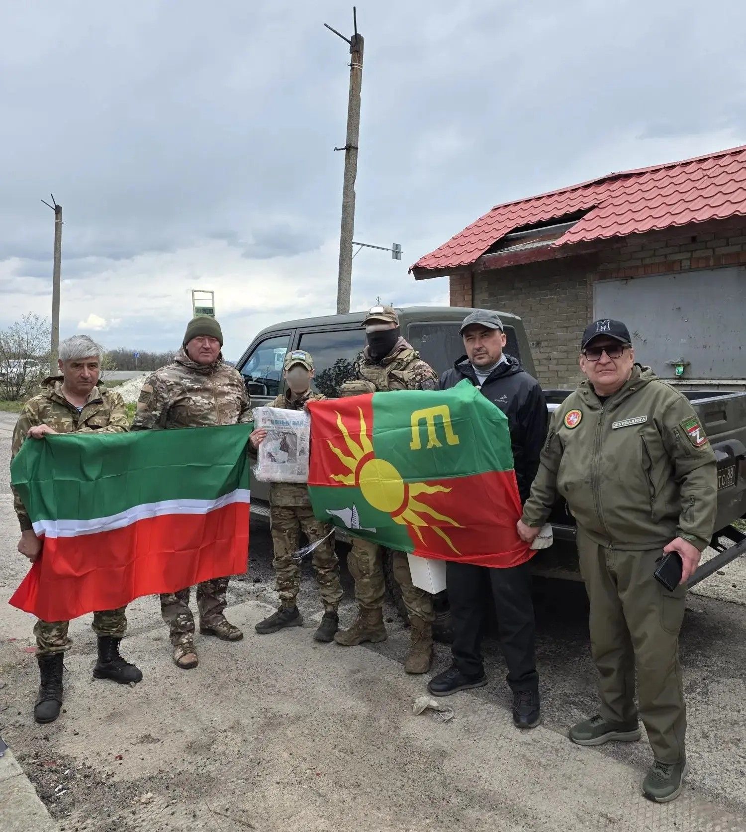 «За Родину, за Победу!»:     67-й гуманитарный конвой из Заинска стал подарком участникам СВО к Дню Победы