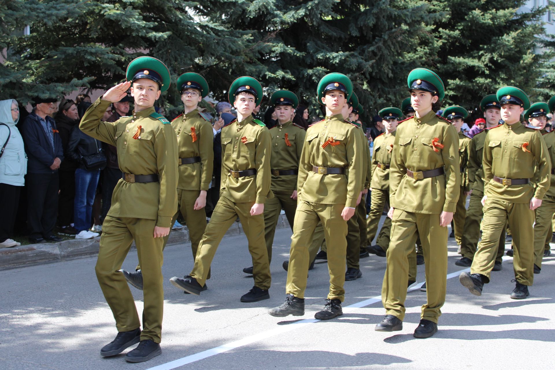 Празднование Дня победы: полный фоторепортаж