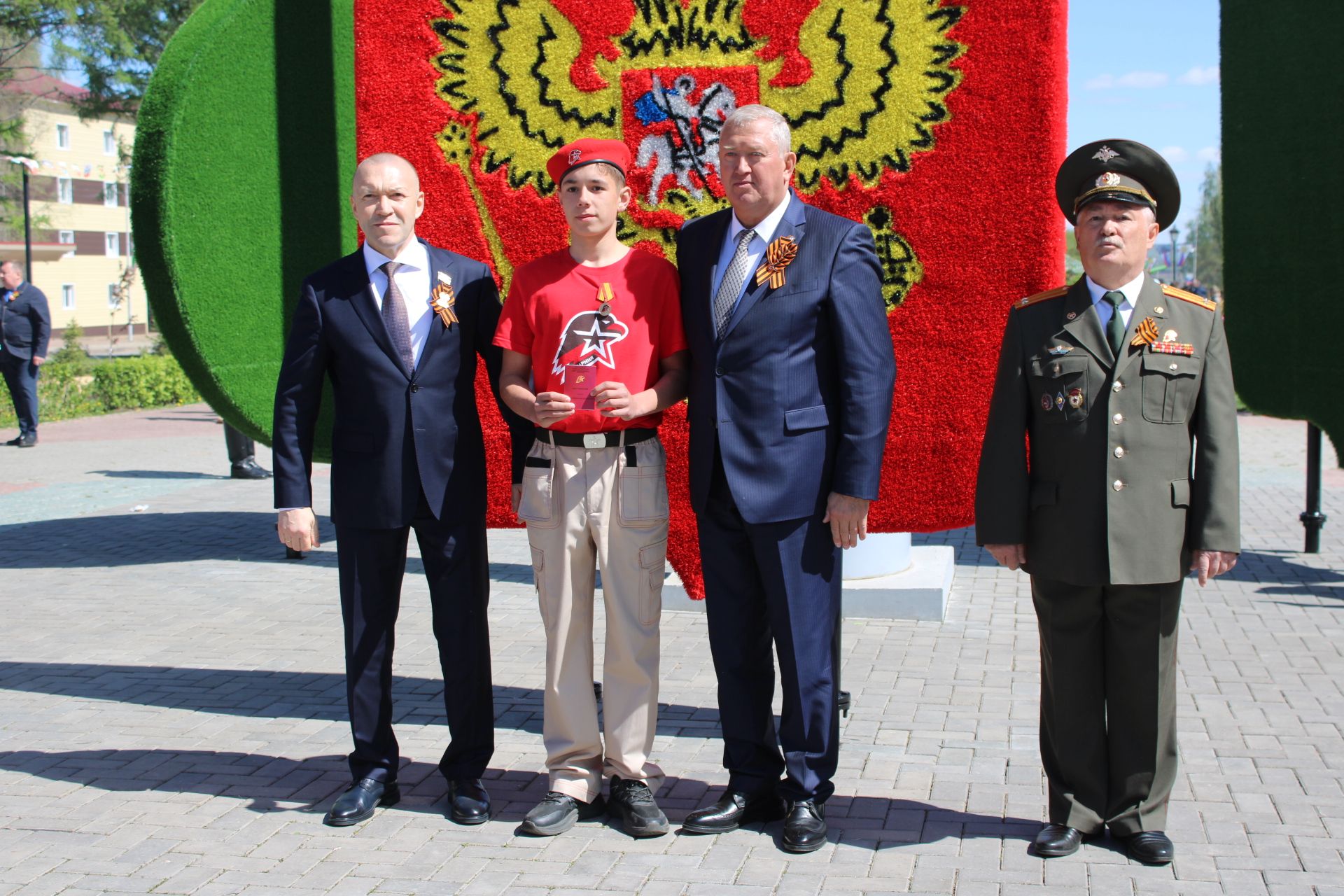 Празднование Дня победы: полный фоторепортаж