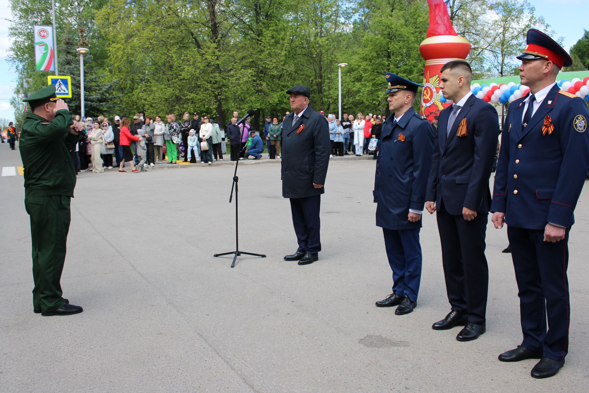 Празднование Дня победы: полный фоторепортаж