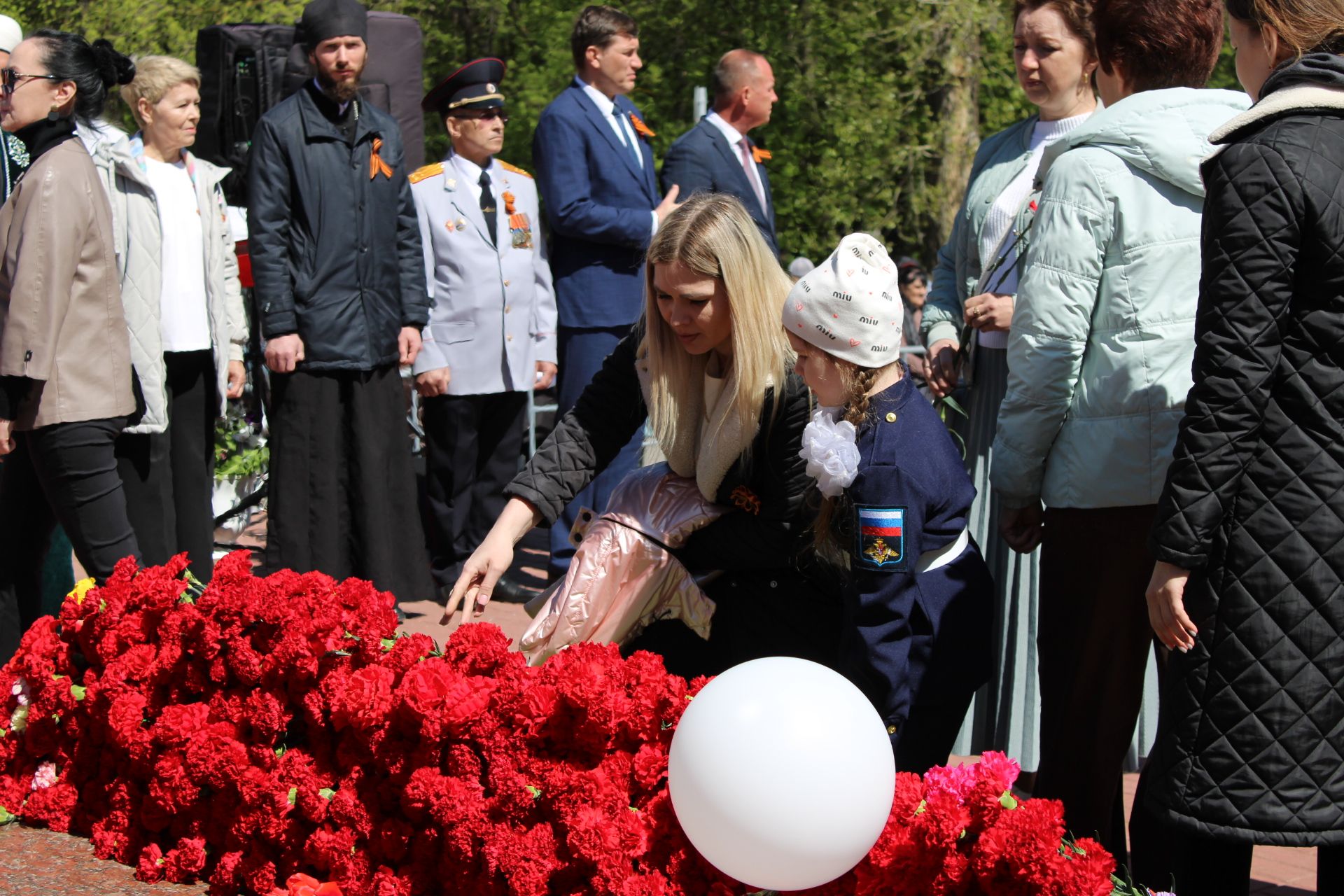 Празднование Дня победы: полный фоторепортаж