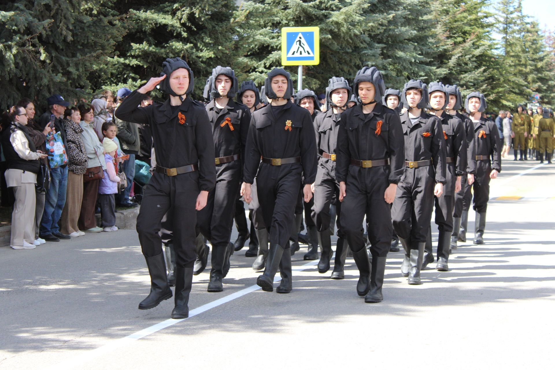 Празднование Дня победы: полный фоторепортаж