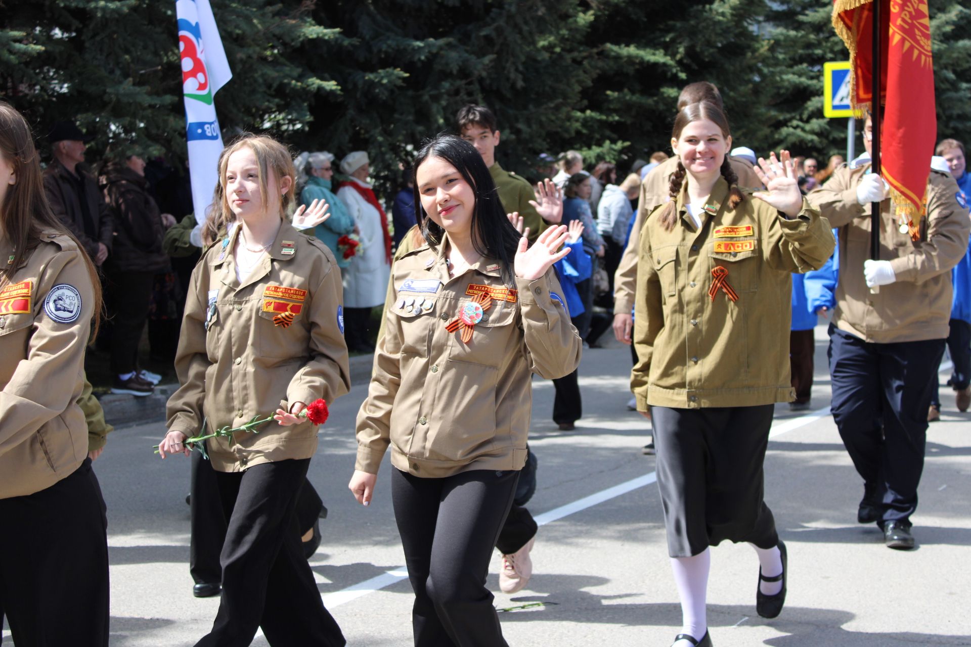 Празднование Дня победы: полный фоторепортаж