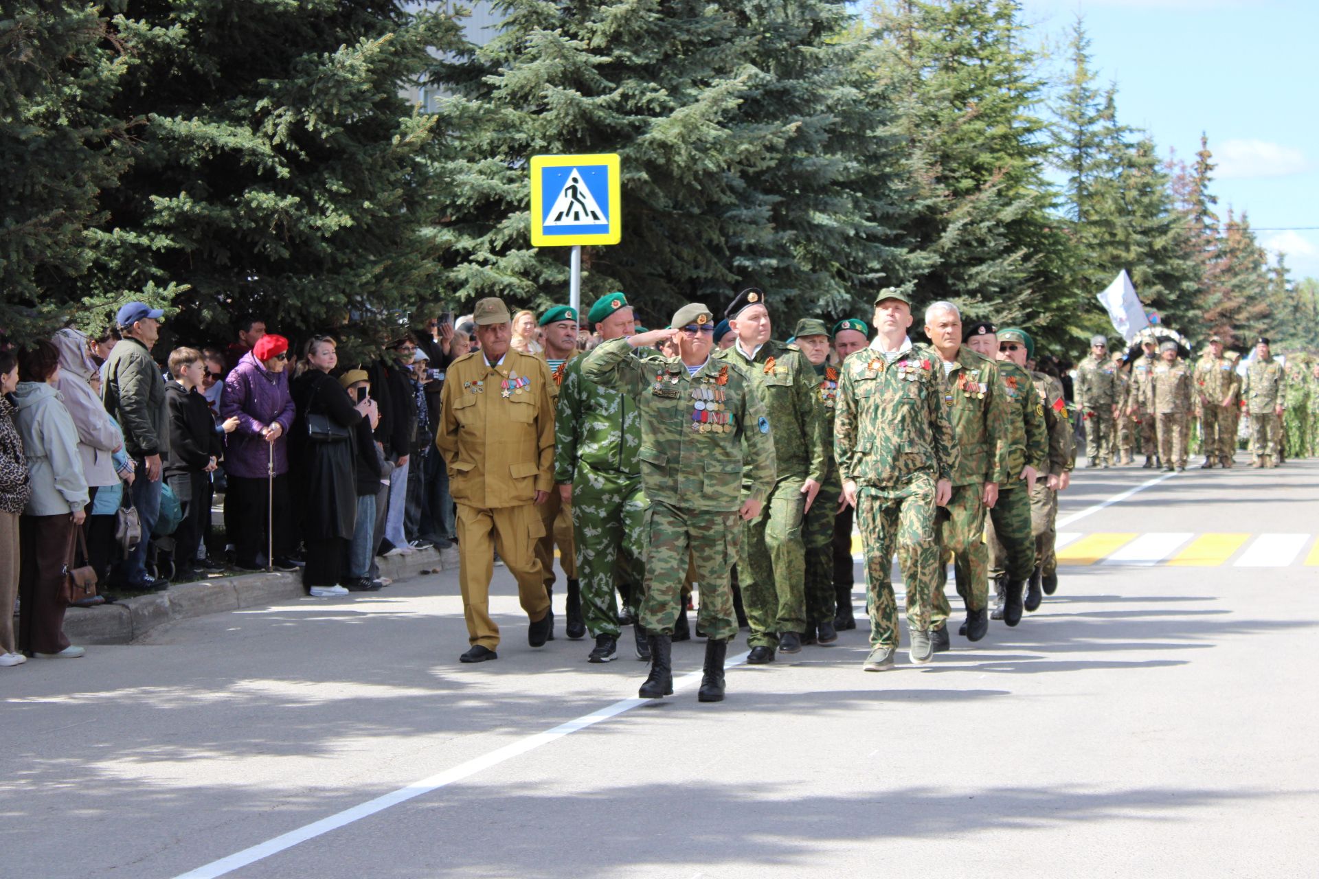 Празднование Дня победы: полный фоторепортаж