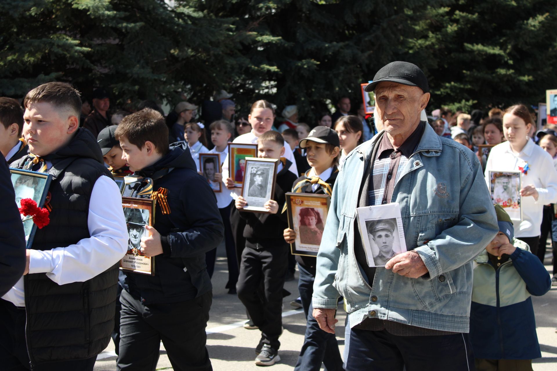 Празднование Дня победы: полный фоторепортаж