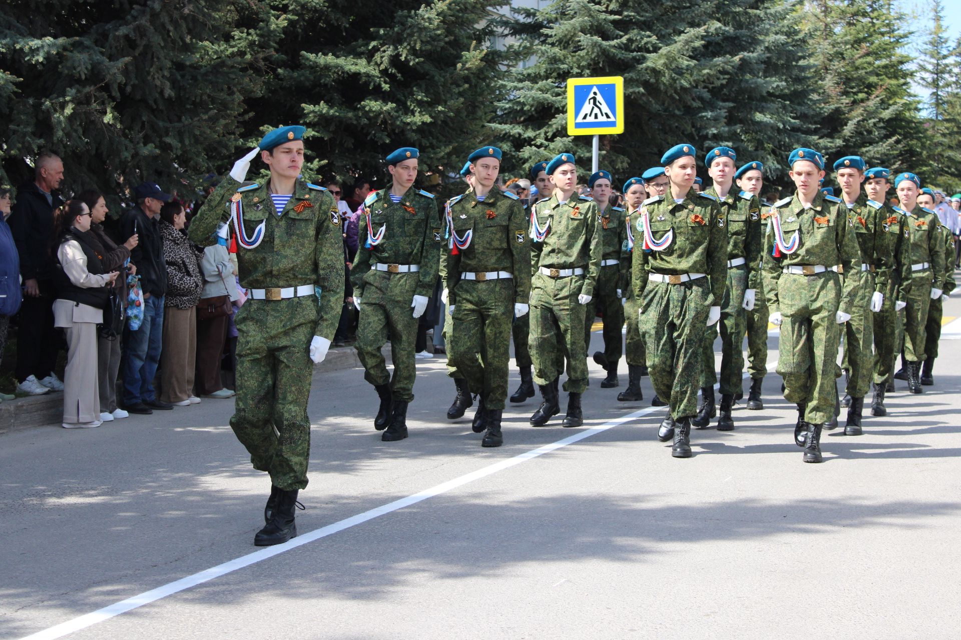 Празднование Дня победы: полный фоторепортаж