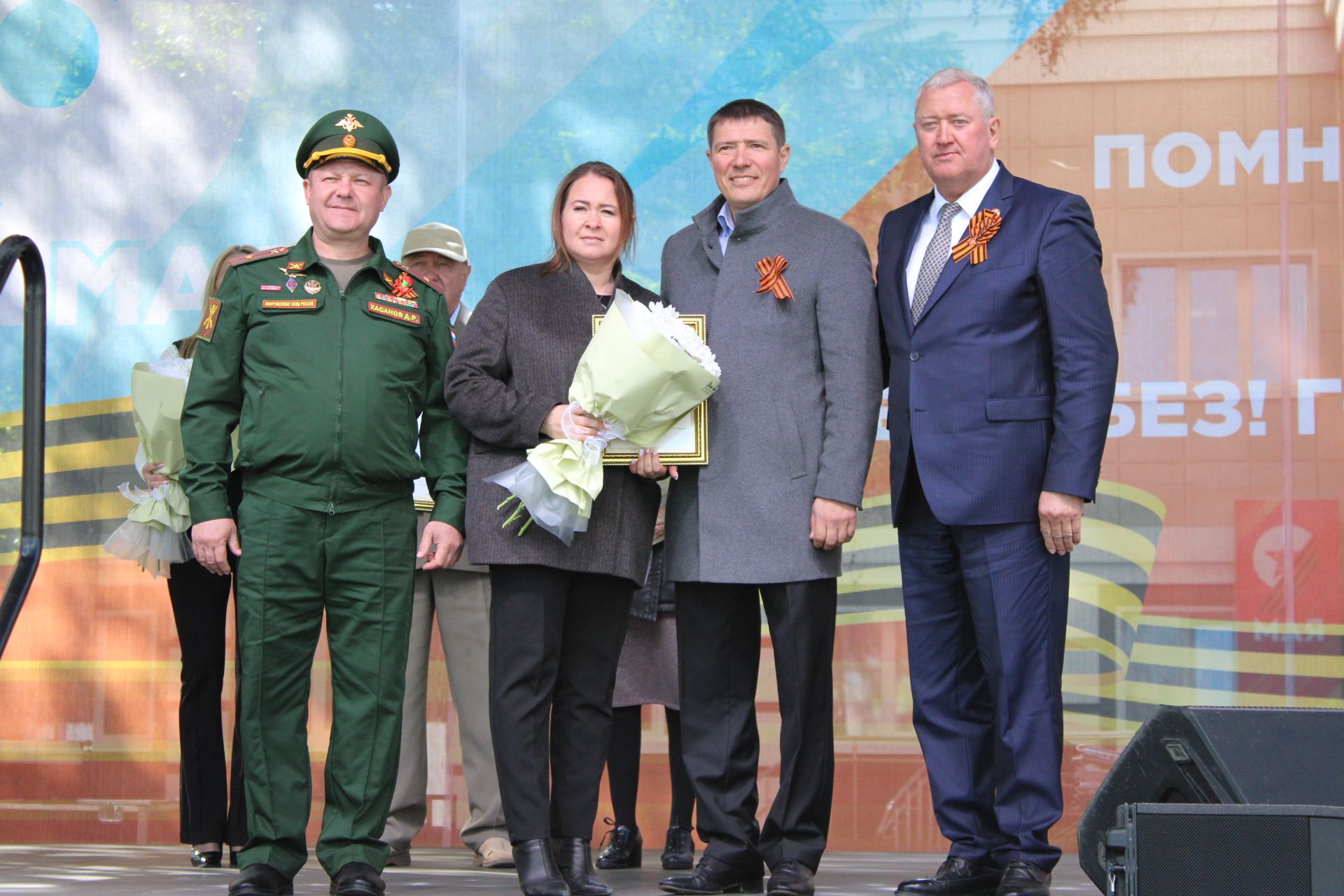 Празднование Дня победы: полный фоторепортаж
