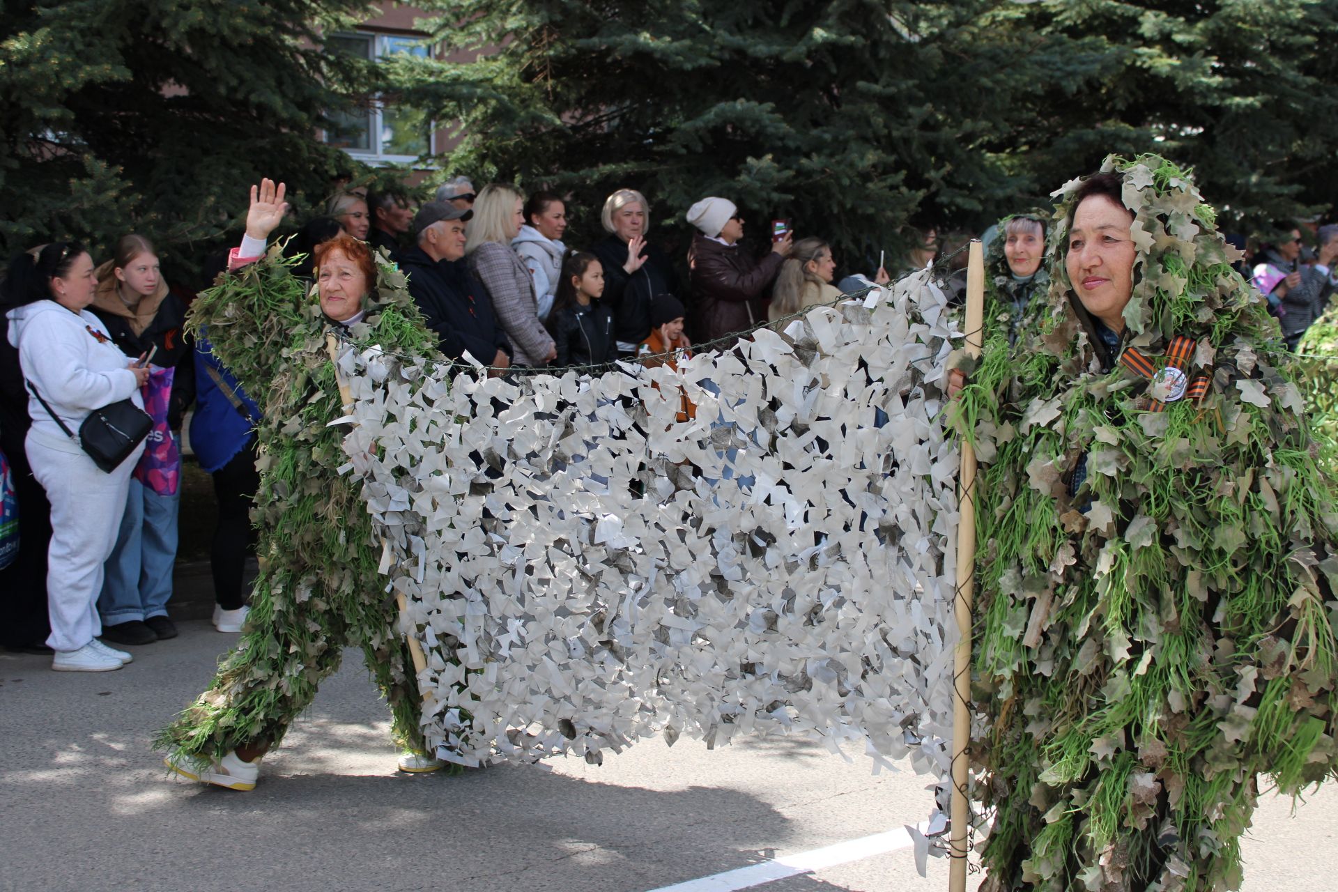 Празднование Дня победы: полный фоторепортаж