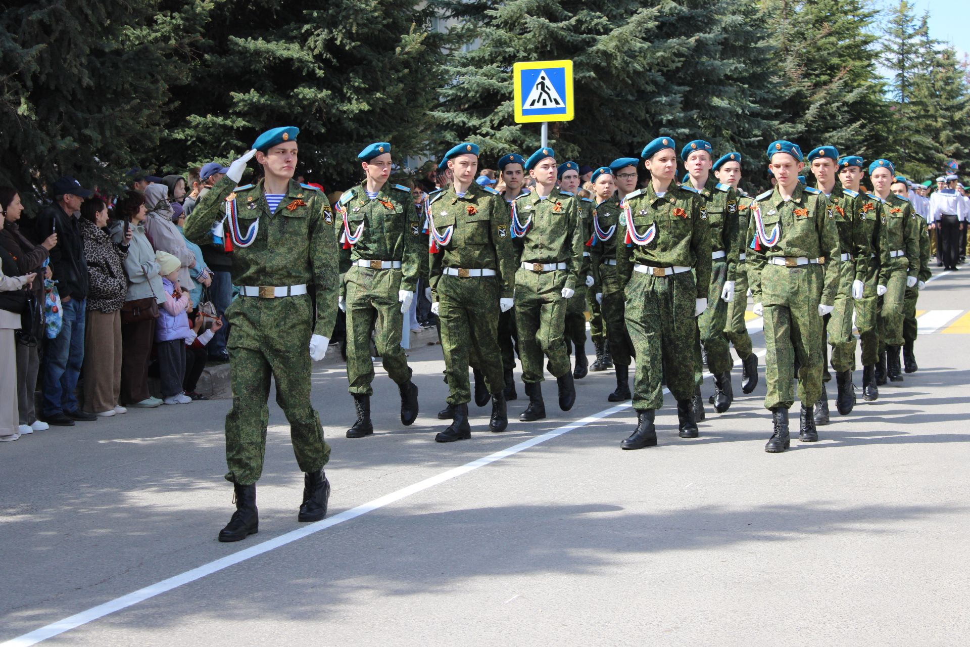 Празднование Дня победы: полный фоторепортаж