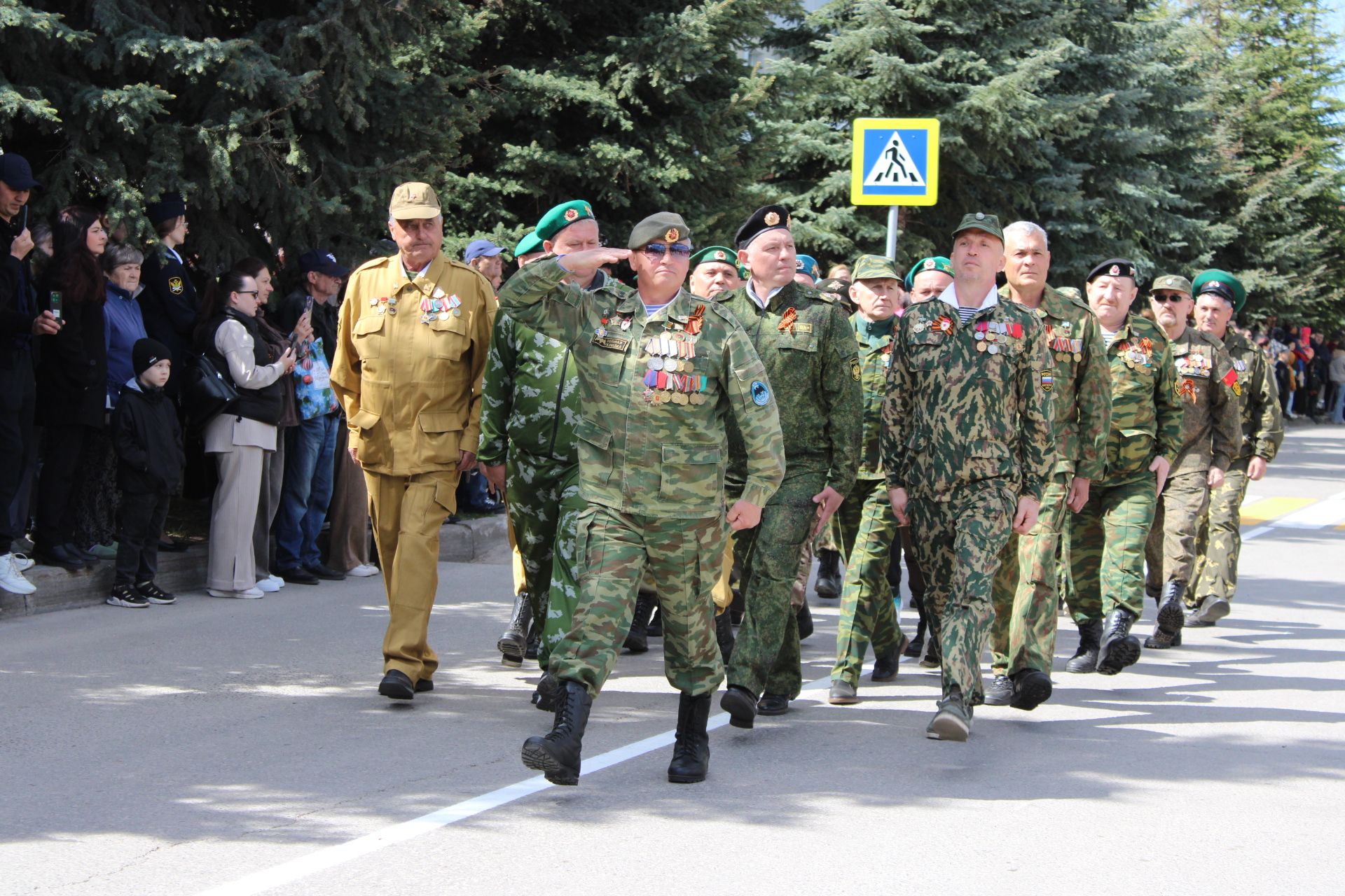Празднование Дня победы: полный фоторепортаж