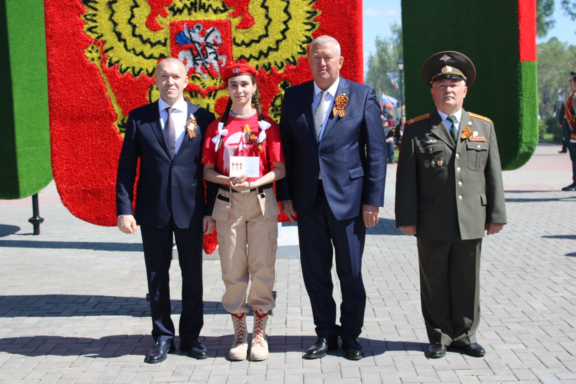 Празднование Дня победы: полный фоторепортаж