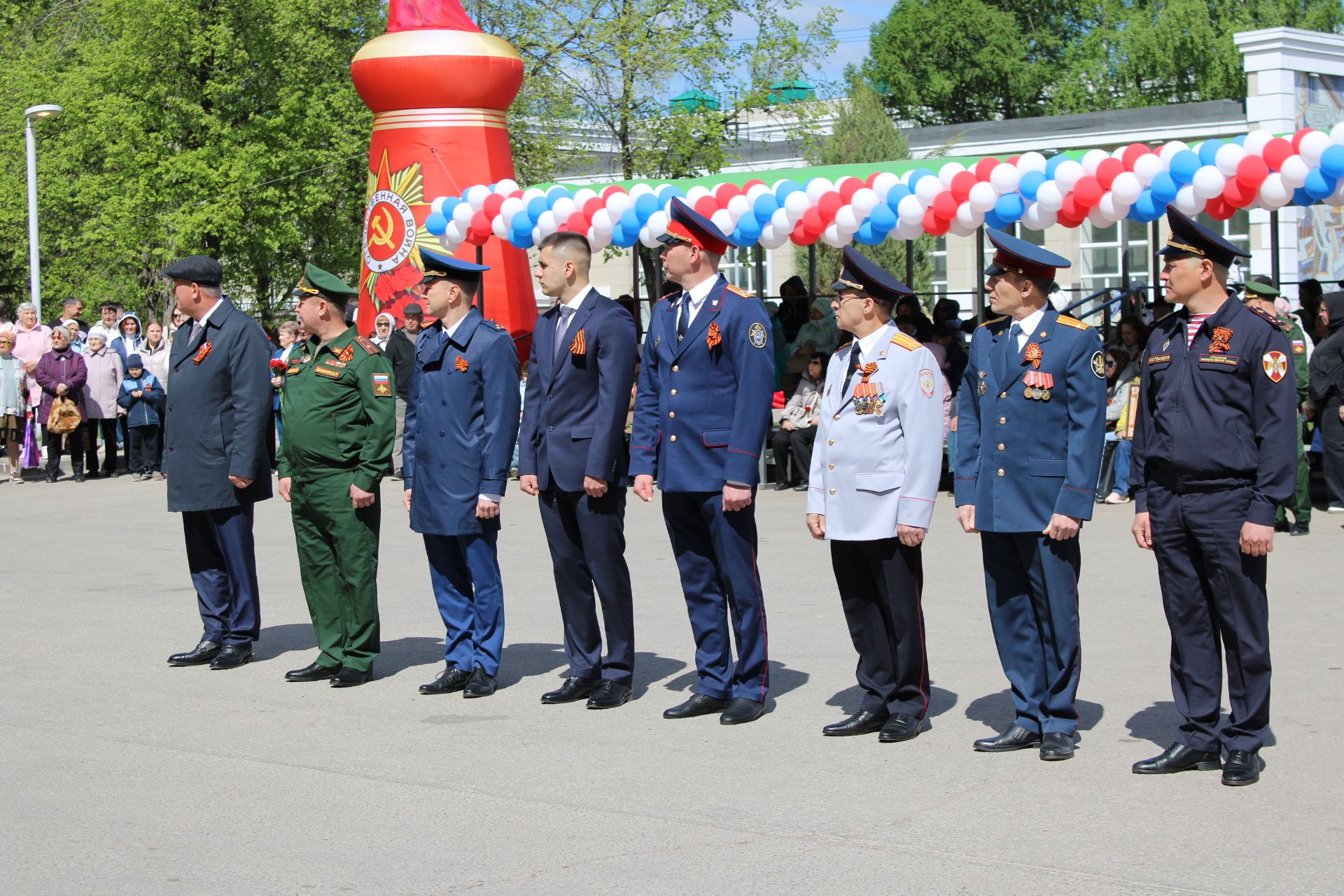 Празднование Дня победы: полный фоторепортаж