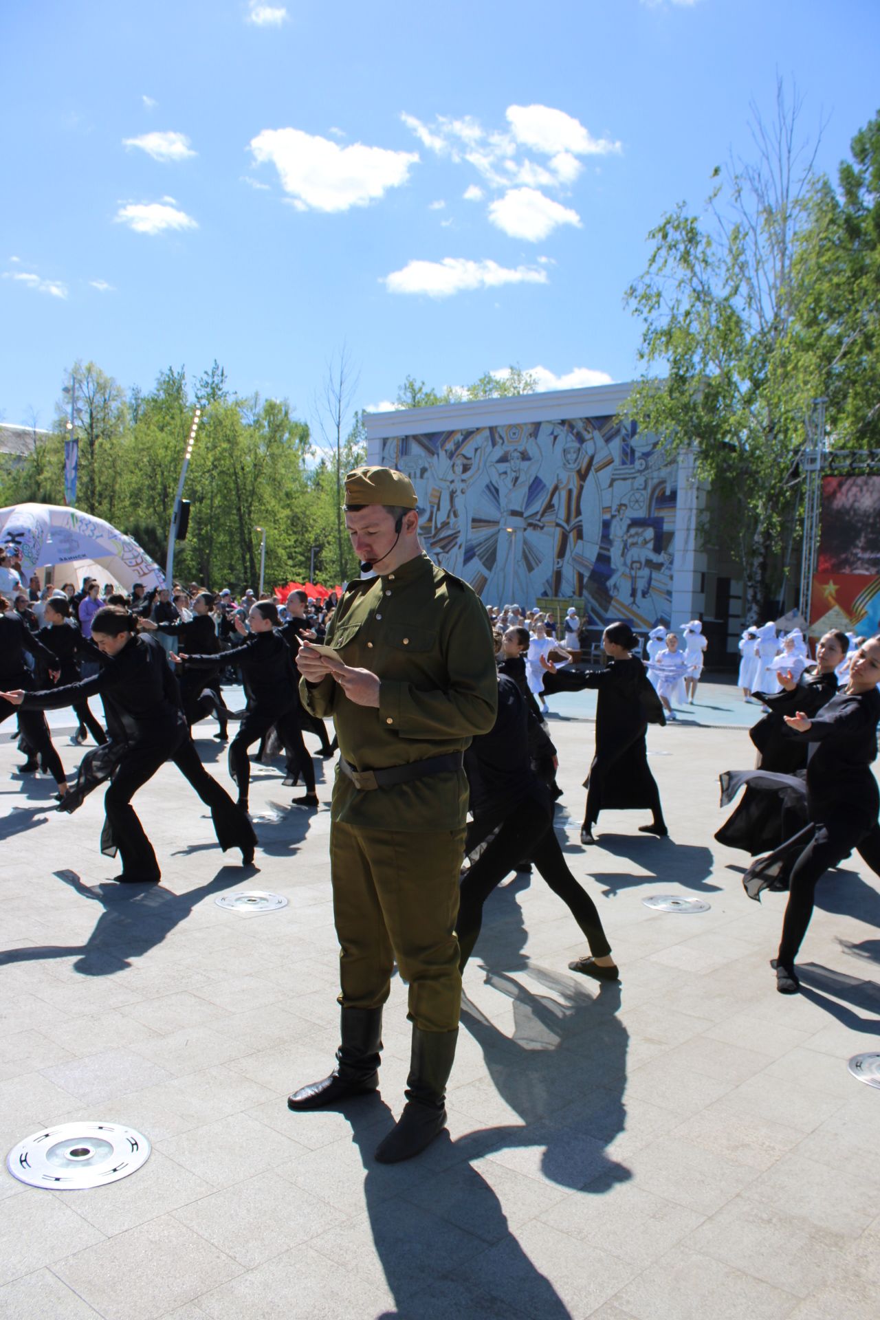 Празднование Дня победы: полный фоторепортаж