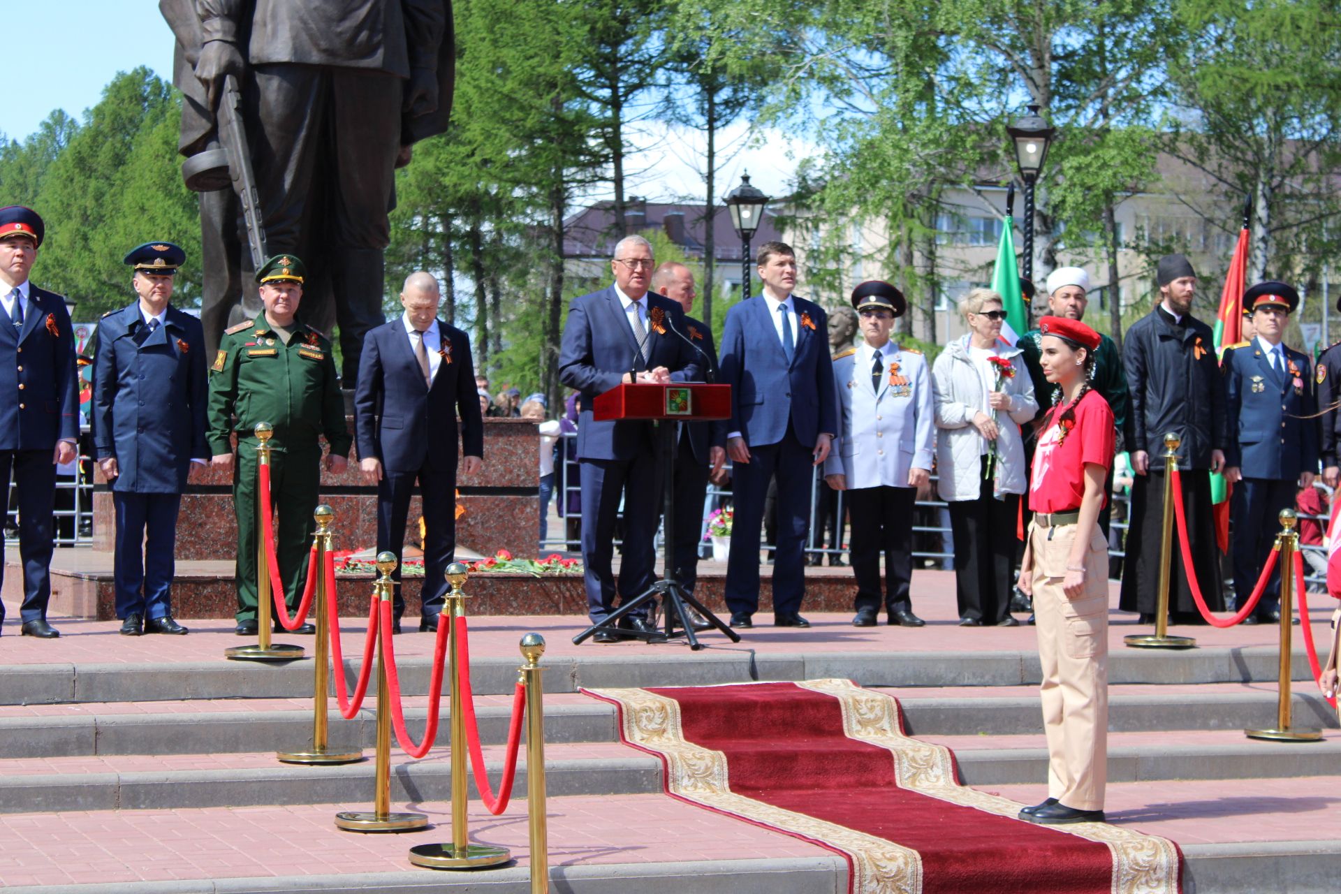 Празднование Дня победы: полный фоторепортаж