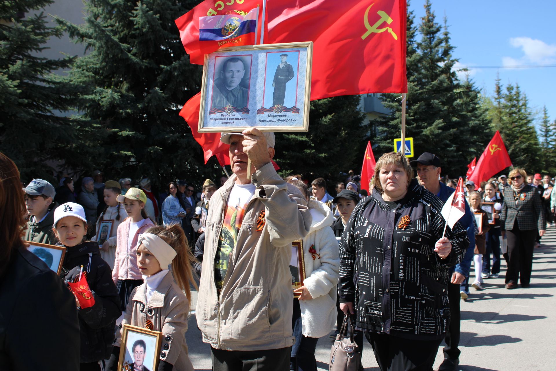 Празднование Дня победы: полный фоторепортаж