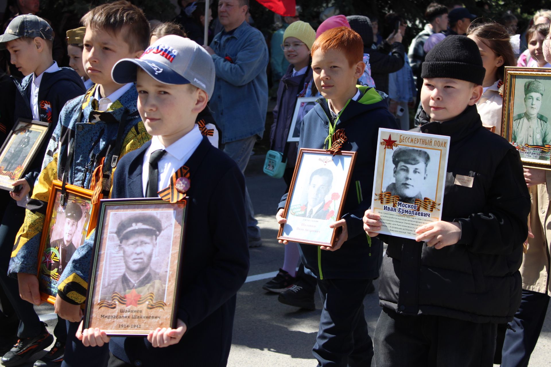 Празднование Дня победы: полный фоторепортаж