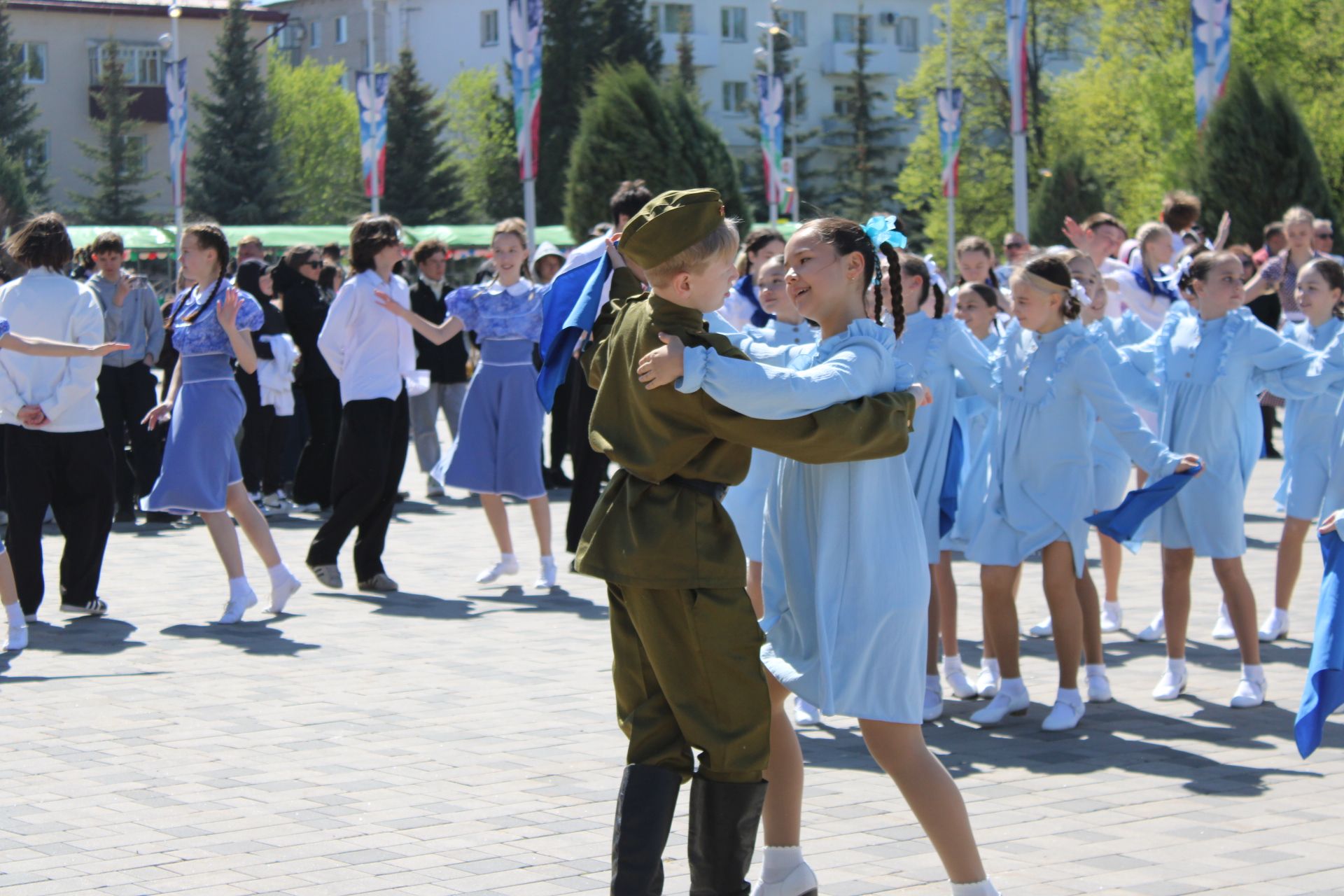 Празднование Дня победы: полный фоторепортаж