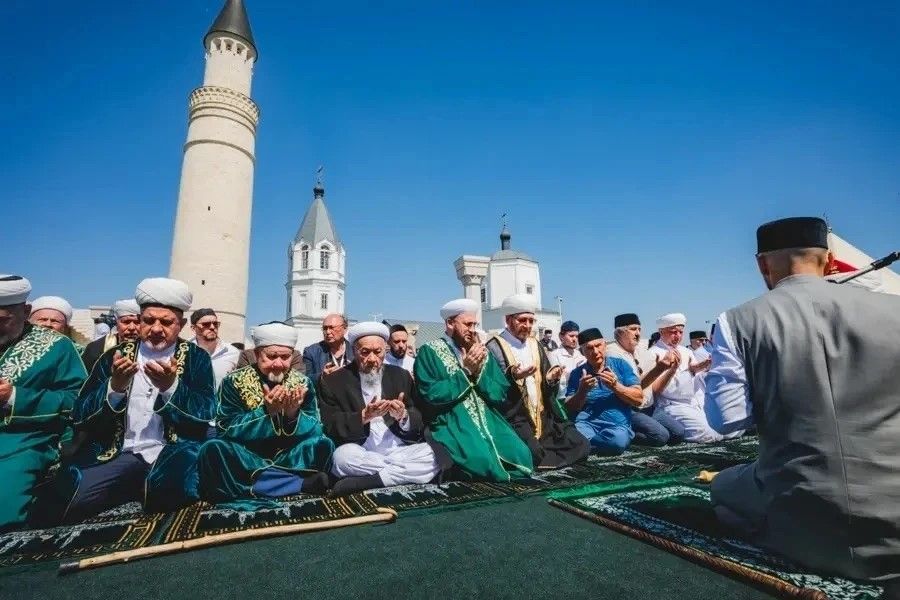 С верой в сердце: заинские мусульмане стали частью масштабного форума в Болгаре