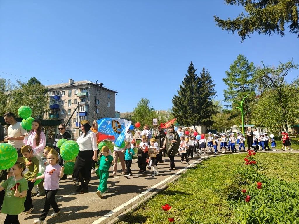 Парад Победы в детском саду «Светлячок» в Заинске: воспитание патриотизма у дошкольников