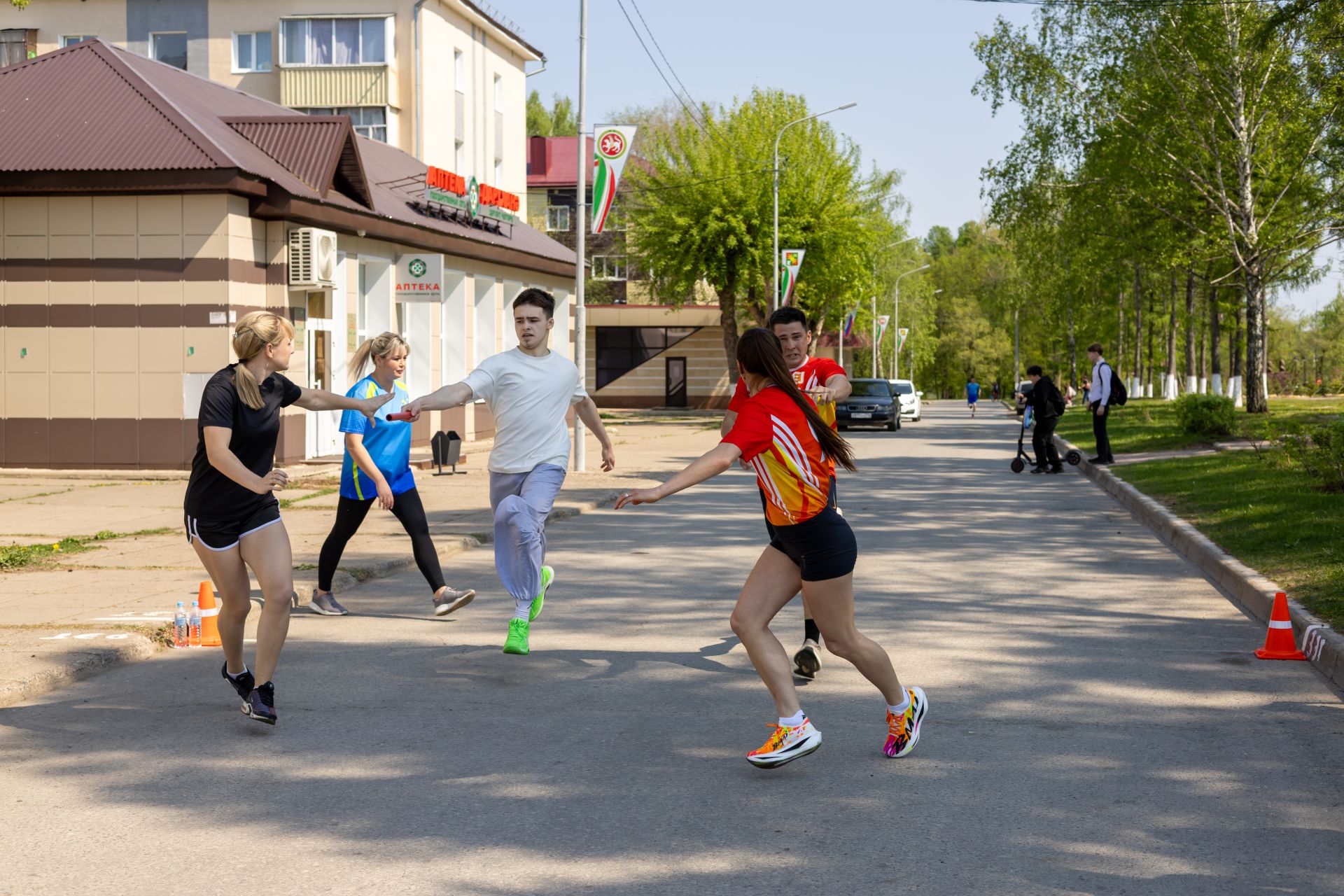 В Заинске легкоатлетической эстафетой почтили память героев Великой Отечественной войны