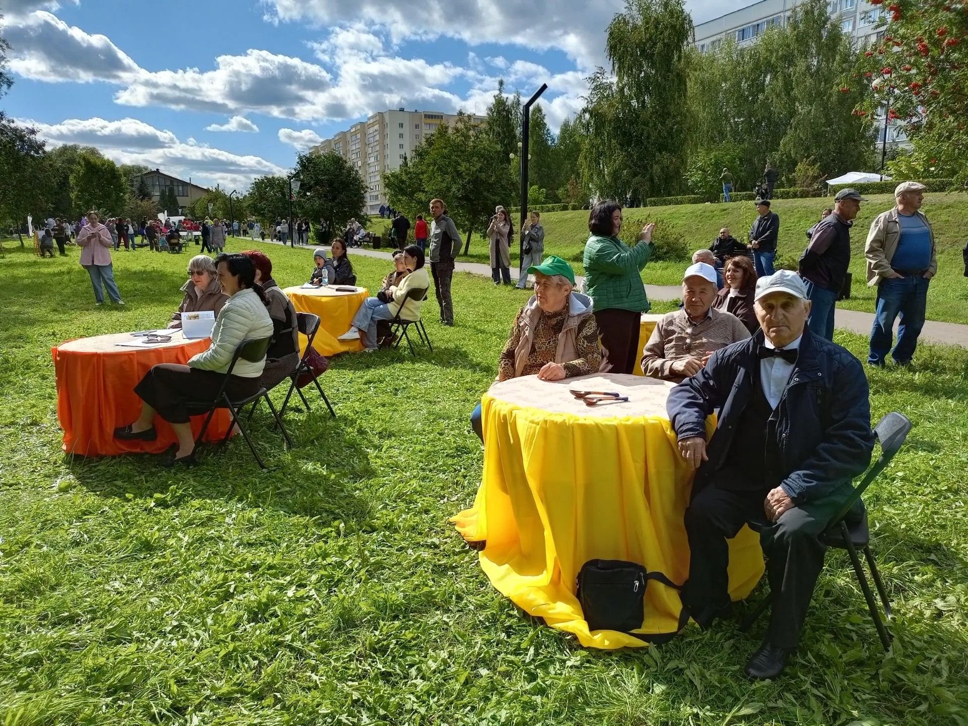 Парк Фардиева в Заинске стал центром празднования Дня республики и города