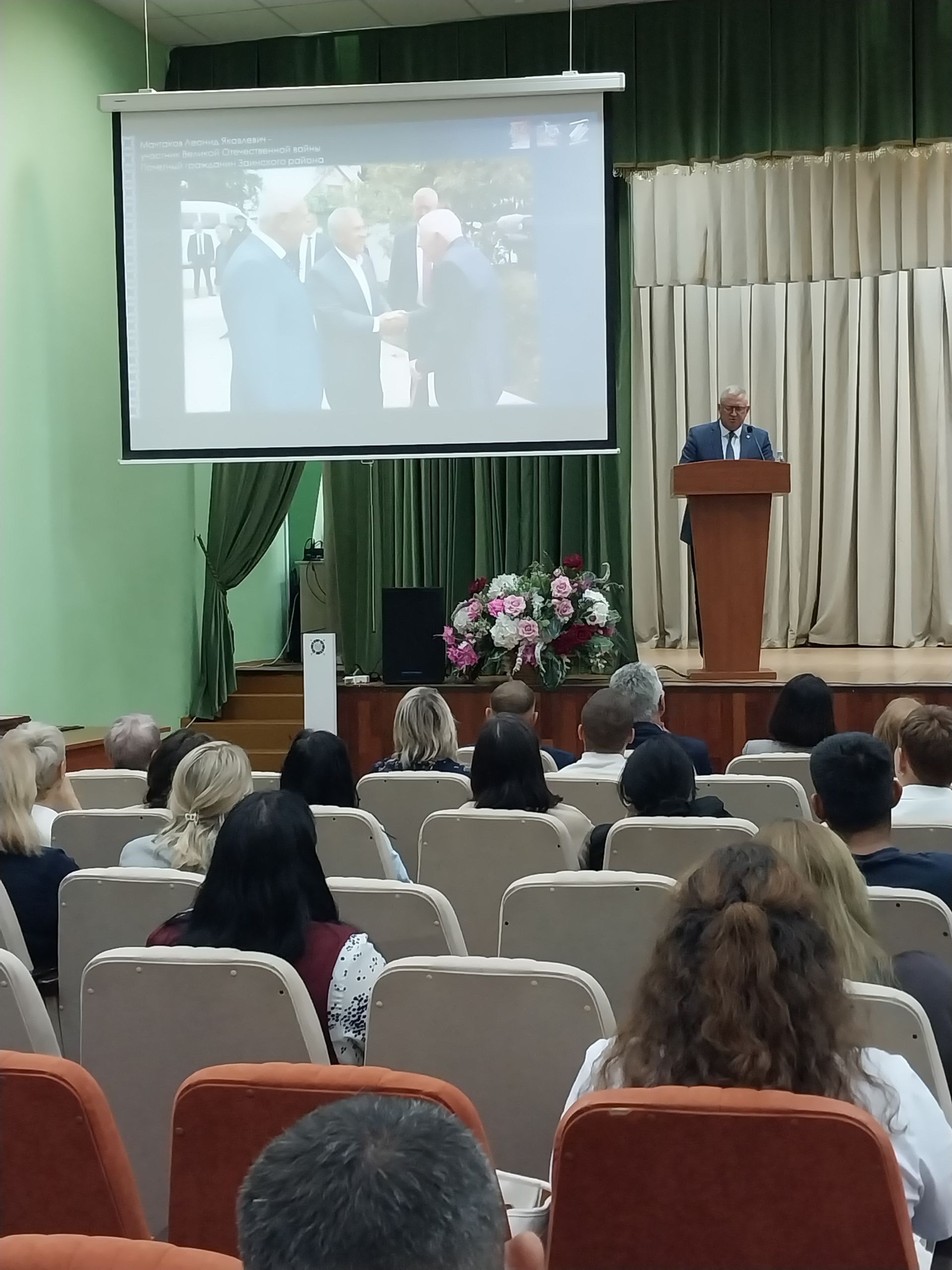 В Заинске обсудили развитие города на встрече с жителями микрорайнов