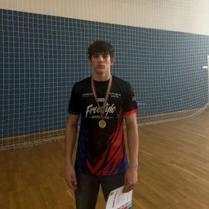 Заинский борец Данил Карпов взял золото в Нижнекамске