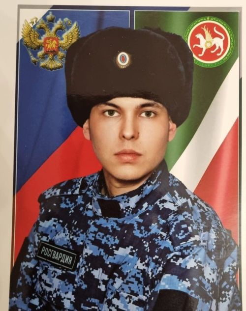 Рядовой Айдар Зотов