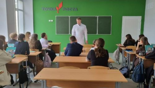 Заинский врач разъяснил школьникам, как избежать серьезных заболеваний