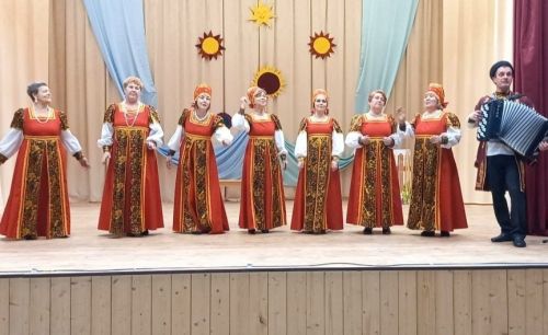 В Заинске прошел отчетный концерт ансамбля народной песни «Ивушка»