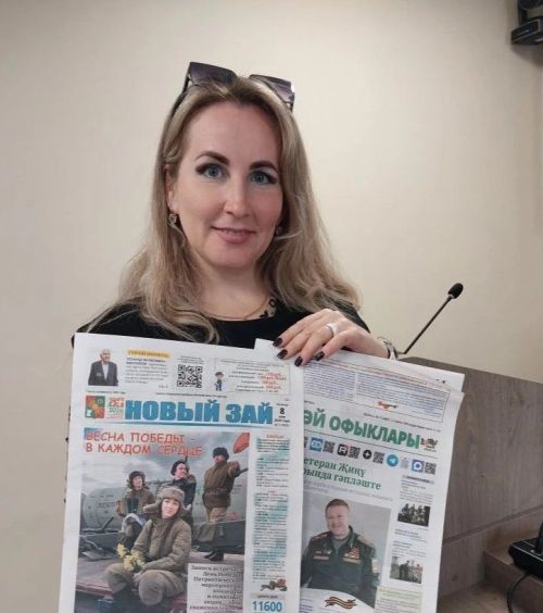 «Сами читаем и вам советуем!»: в заинской администрации прошла коллективная подписка на районные газеты