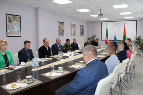 В Заинском районе состоялась встреча с участниками СВО