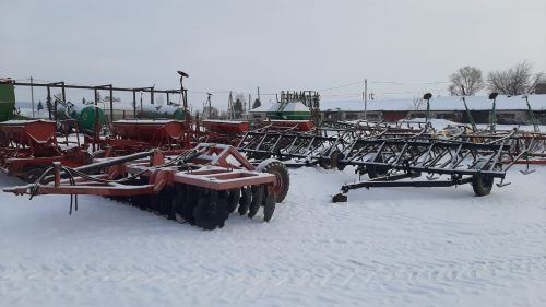 В ремонтных мастерских ведется подготовка техники к весеннему севу