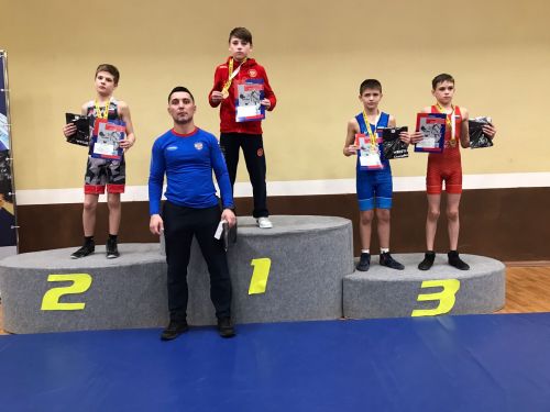Заинские борцы стали победителями