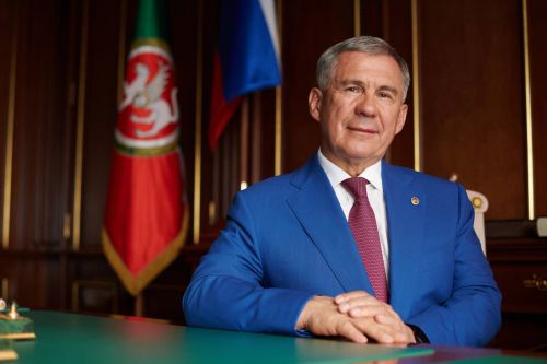Минниханов оказался в тройке самых влиятельных руководителей регионов