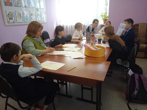 Заинские школьники нарисовали свою малую родину