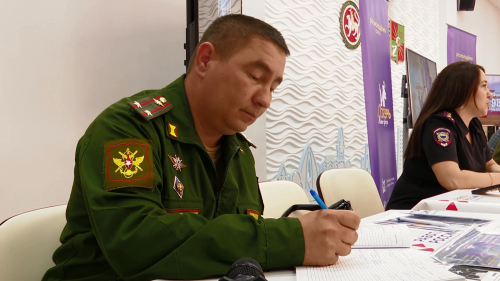 На Всероссийской ярмарке вакансий идет набор на службу по контракту