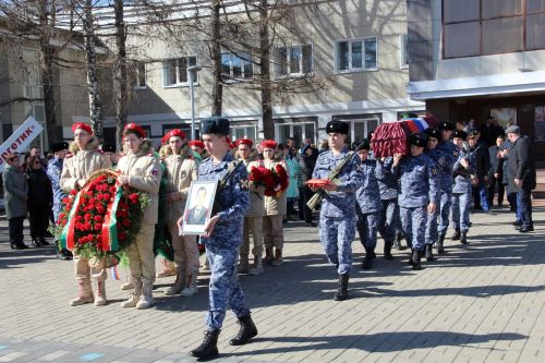 Жители Заинского района простились с участником спецоперации Алексеем Агашкиным