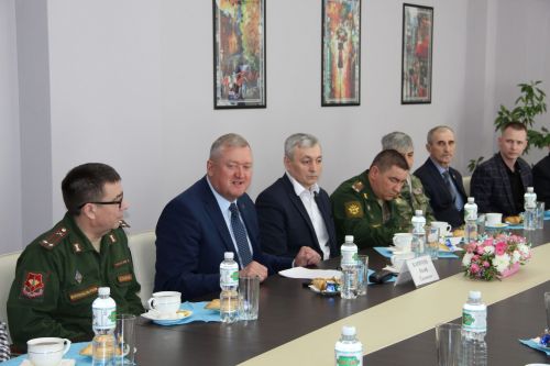 Заинские мобилизованные встретились с земляками