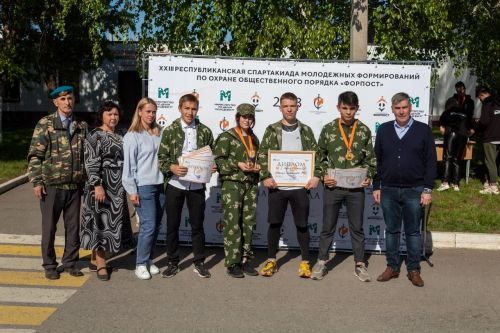 Заинские студенты победили в зональном этапе спартакиады среди участников отрядов «Форпост»