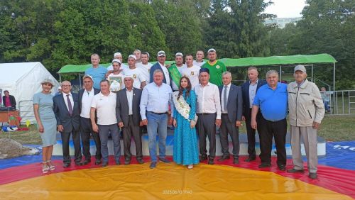 В Заинске назван абсолютный батыр Сабантуя