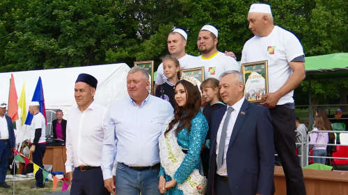 На празднике стало известно имя абсолютного батыра