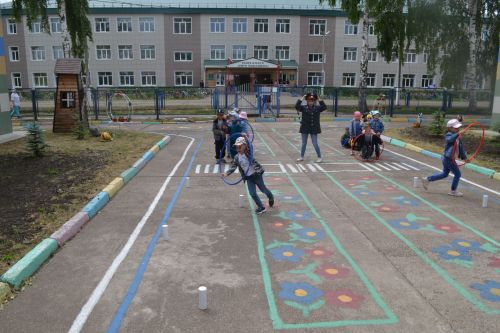 В Заинске детям напомнили о безопасности на дорогах