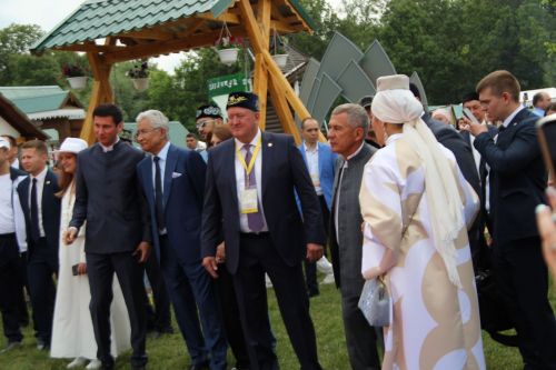 Заинское подворье украсило Сабантуй в Казани