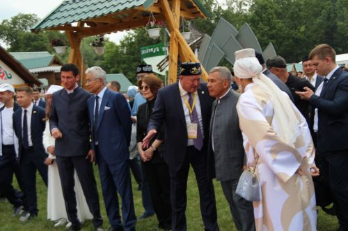 Заинское подворье украсило Сабантуй в Казани