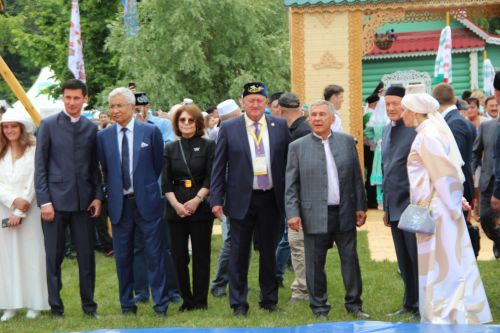 Заинское подворье украсило Сабантуй в Казани
