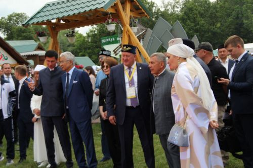 Заинское подворье украсило Сабантуй в Казани