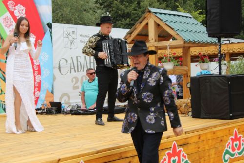 Заинское подворье украсило Сабантуй в Казани